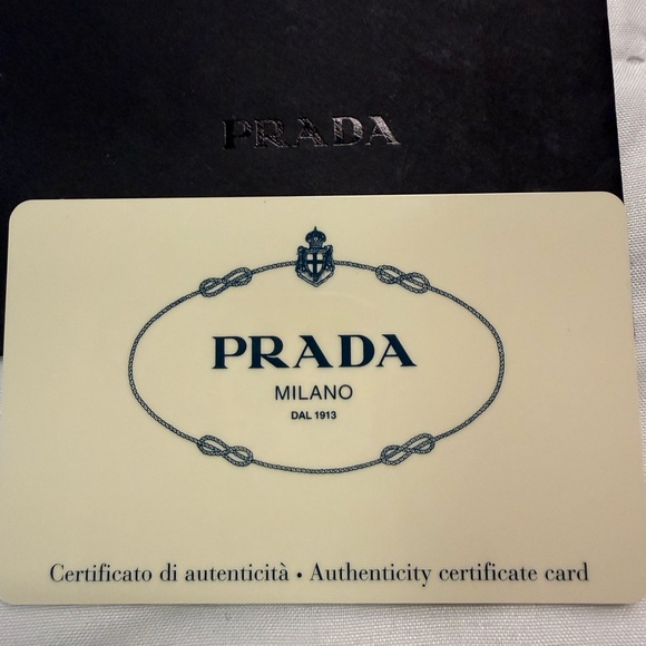 PRADA Vintage Like New Small Caramel Leather Wallet - Picture 10 of 11